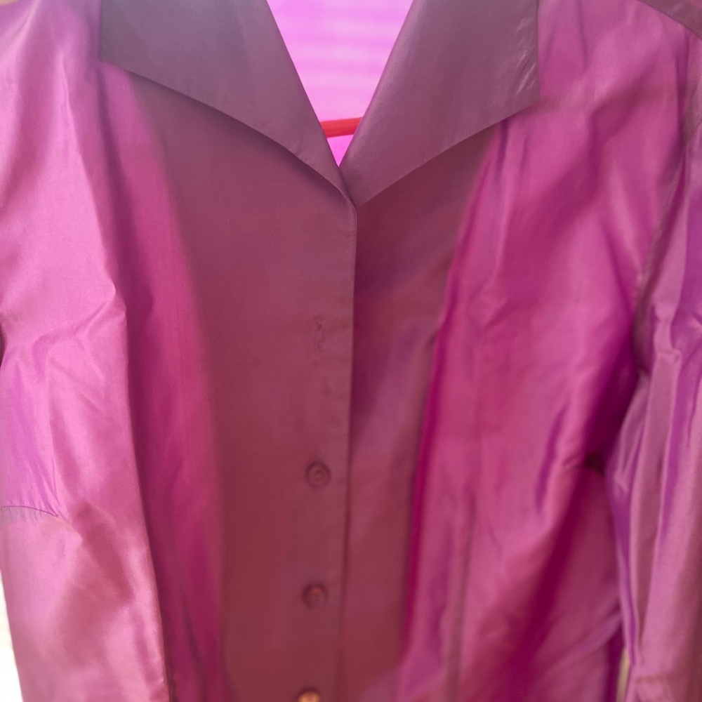 Women’s silk shirt
